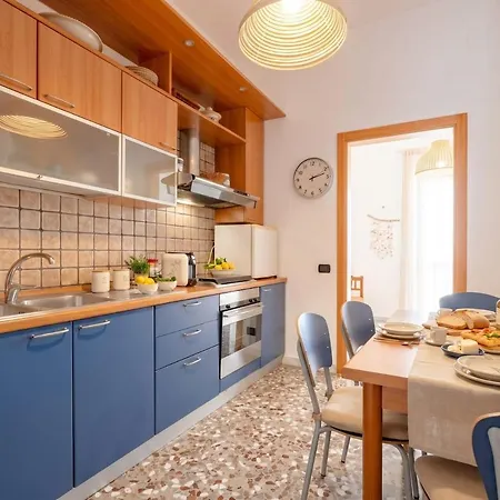 Mare Tra I Tetti Apartment